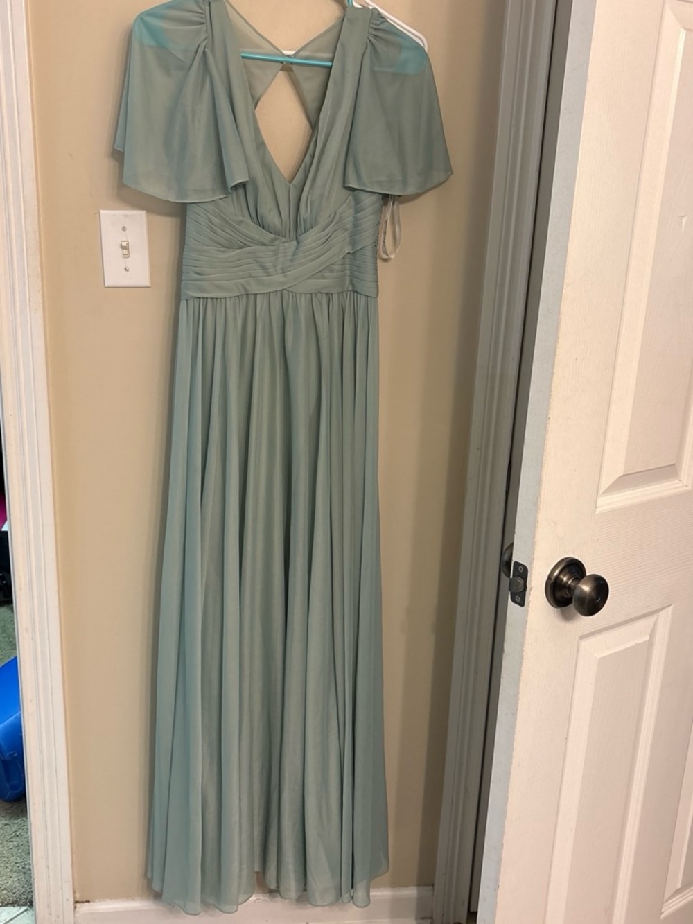 David’s Bridal Elegant Sage Green Pleated V-Neck Evening Dress